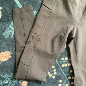 Avalanche High-Waisted Leggings